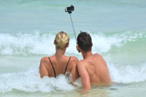 Ile kosztuje naprawa zalanego telefonu sony xperia? Naprawa telefonów komórkowych. Autoryzowany serwis telefonów sony Warszawa