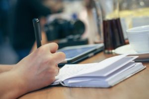 Opcje binarne jako zabezpieczenie dla przedsiębiorców. czy to jest legalne w Polsce?